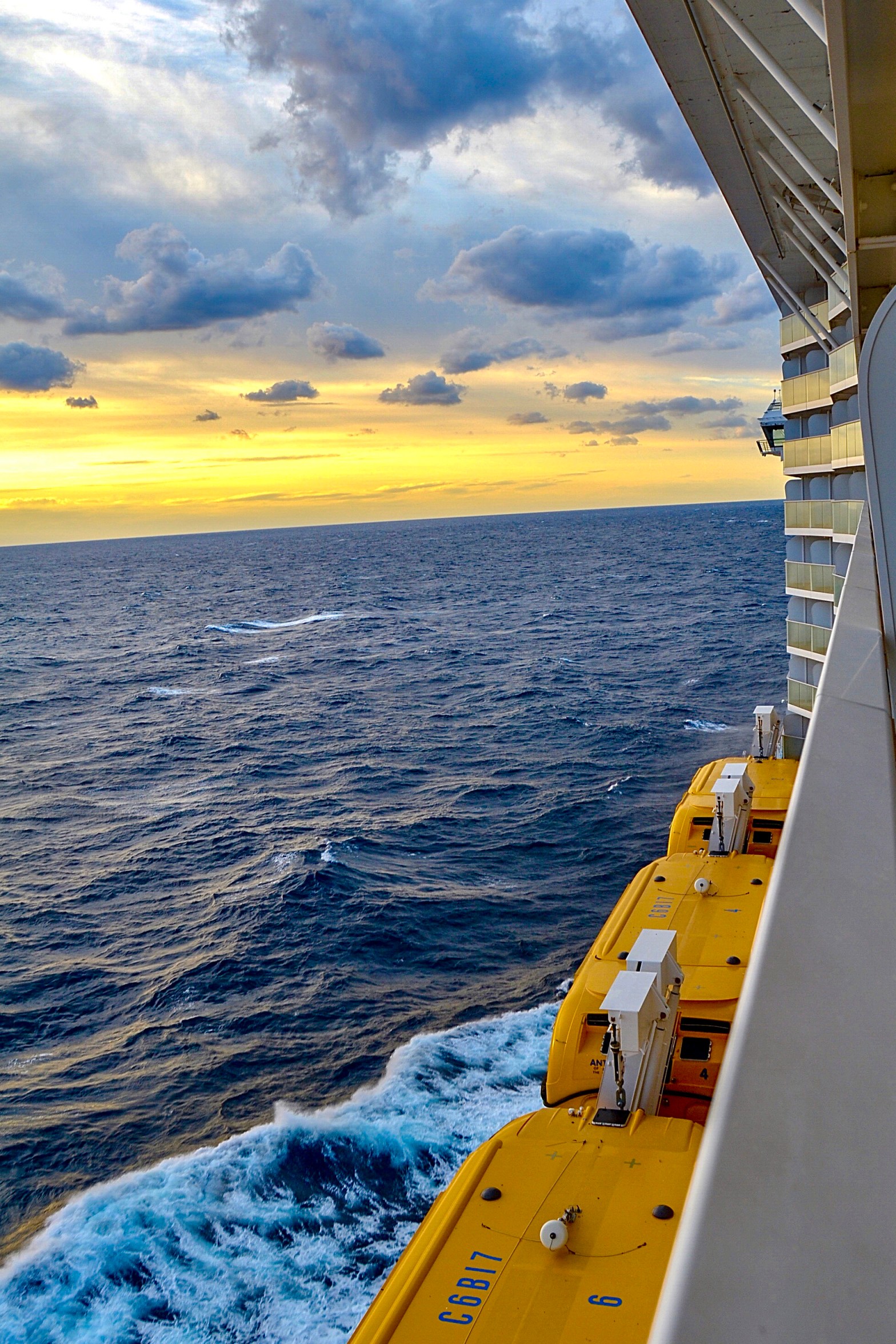 Enjoy Your Cruise: Smart Safety Practices to&nbsp;Follow